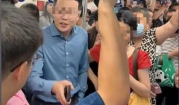 深圳大妈爆料视频,揭秘背后惊人真相